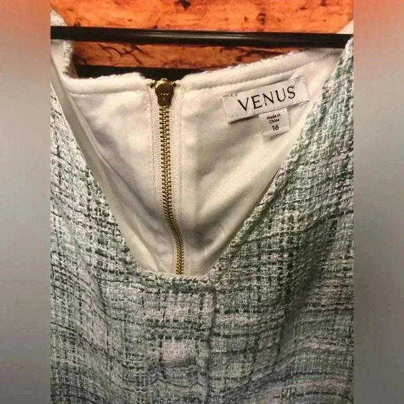 Womens Tweed Sleeveless dress - Picture 3 of 16